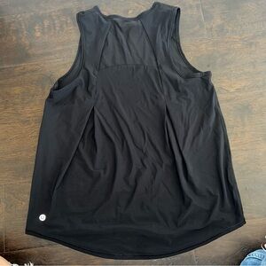 Black Sleeveless Lululemon Top